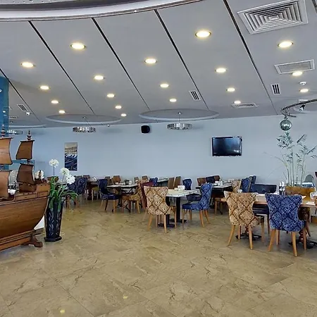 Hotel Absolute @ Elite Admiral Residences Konaklı
